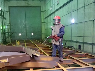 Automatic Sandblasting Booth Used for Surface Rust Removal of Large Workpieces Shot Blasting Room