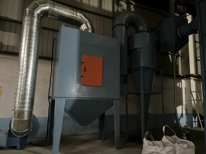 Dust removal principle of shot blasting machine